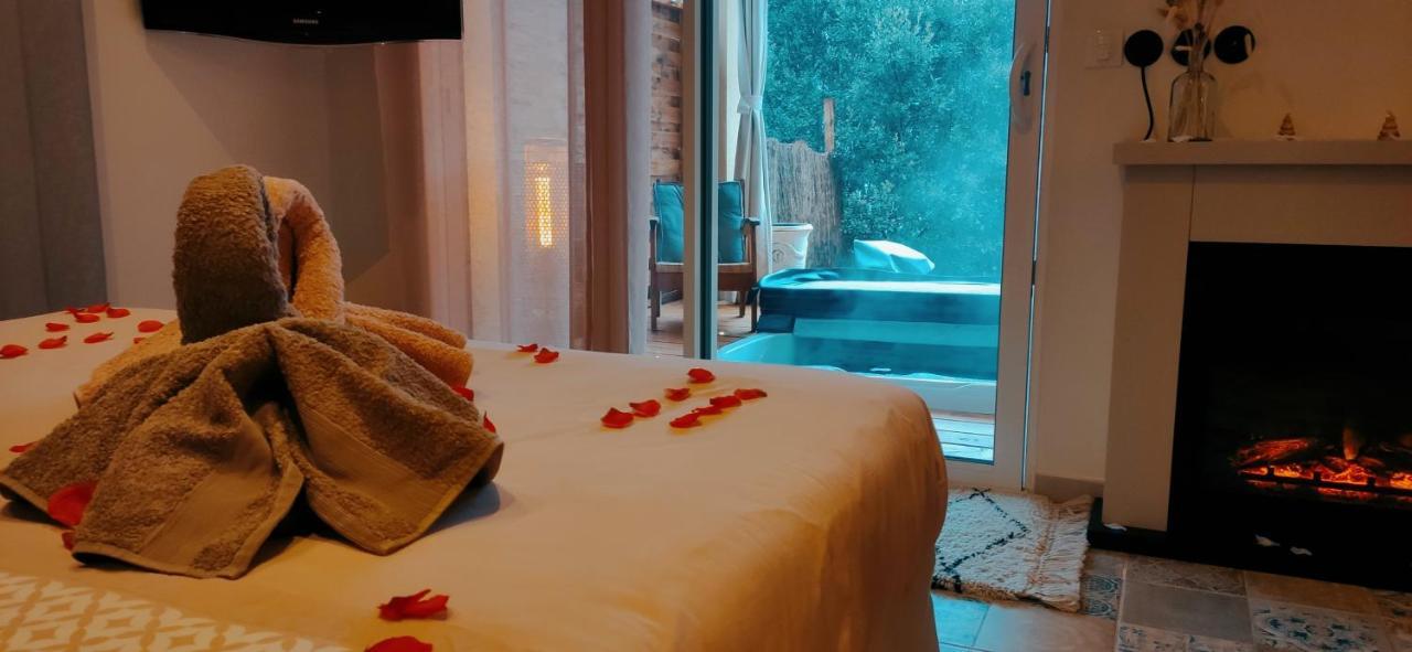 Magnifique Cottage Haut De Gamme Avec Jacuzzi L'Attrape Reve Les Plantiers Zewnętrze zdjęcie
